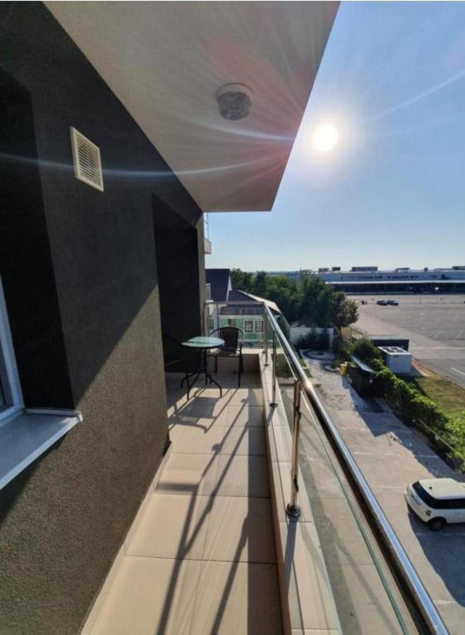 Tranzzit Airport Apartment II Otopeni Exterior photo